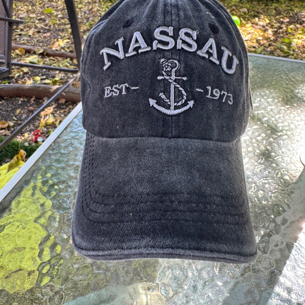 2 Shades Of Island Nassau Bahamas Anchor Baseball Cap Heather Black NWT ACOM